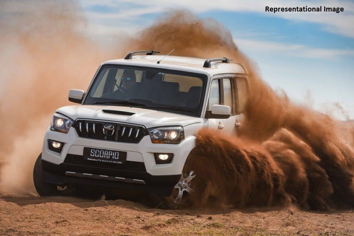 2022 Mahindra Scorpio off roading