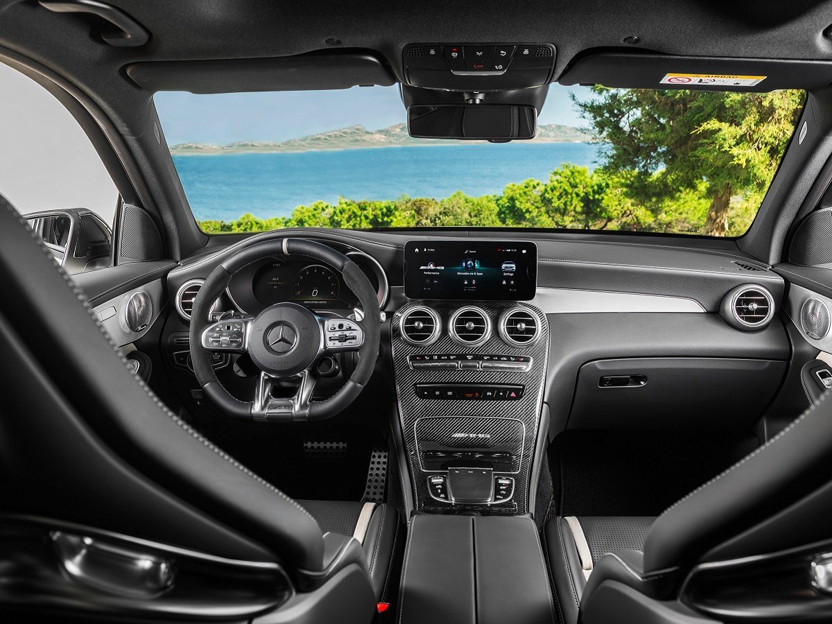 2022 BMW X3 vs. 2022 Mercedes-Benz GLC Comparison 3 2022 Mercedes-AMG GLC 63 S SUV White Interior Dashboard