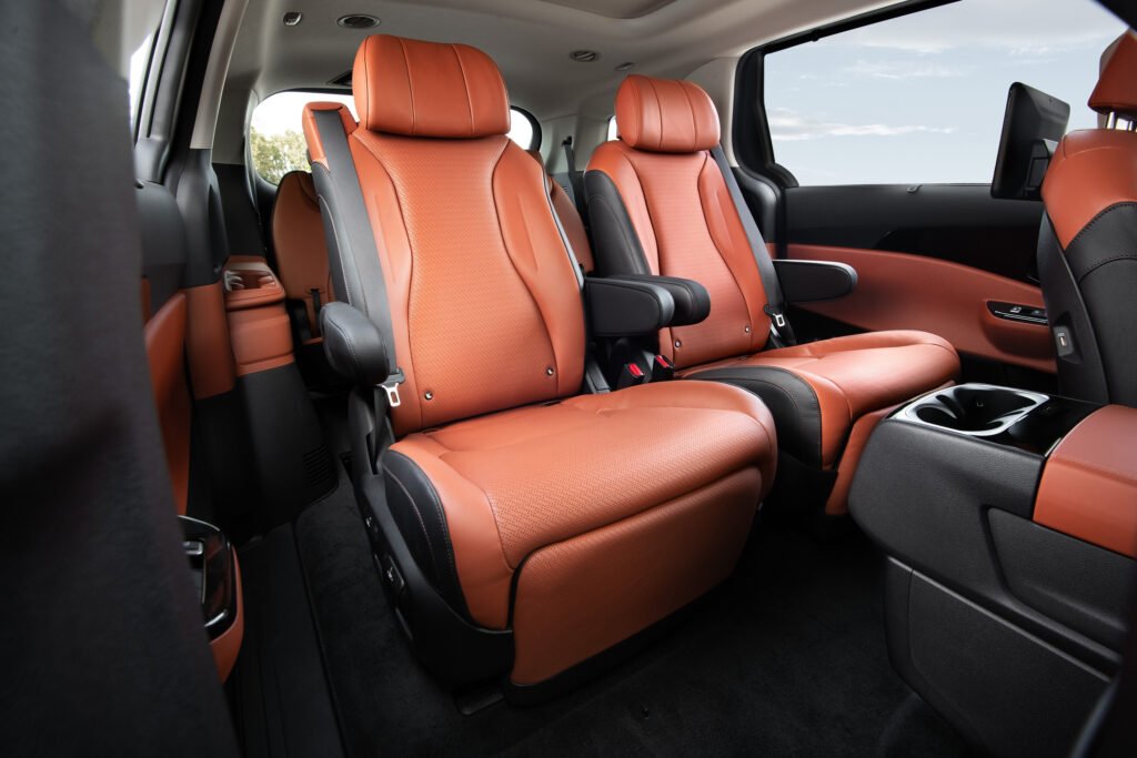seats down