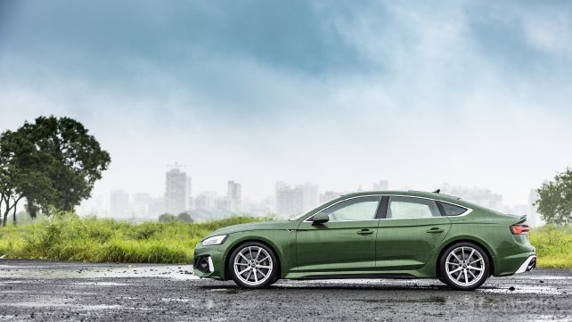 Audi RS5 Left Side View Left Side View