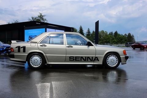 Driving Six Legends From the Mercedes-Benz Museum 1 mercedes benz museum cars