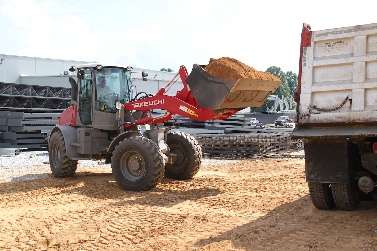 Wheel loaders up the ante on versatility, technology 13 Takeuchi TW95 wheel loader