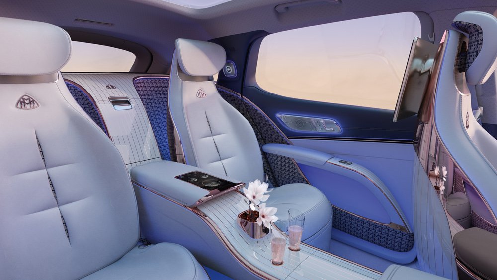 The interior of the Concept Mercedes-Maybach EQS.