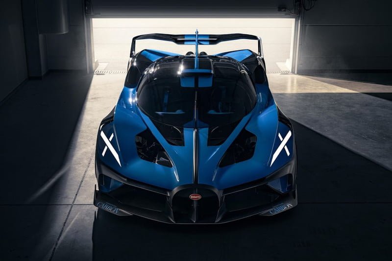 Bugatti Solidifies Its Spot as Hypercar King With Bolide | The Manual 1 Bugatti Bolide Concept in garage from front..