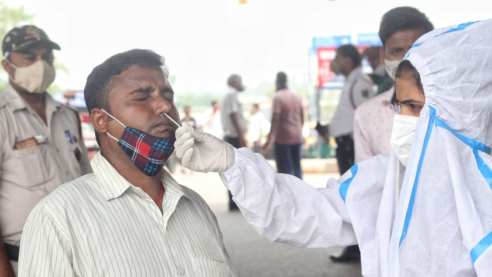 LIVE News Updates: Thane district's COVID-19 tally grows by 269, death toll by seven 1 LIVE News Updates: Thane district's COVID-19 tally grows by 269, death toll by seven