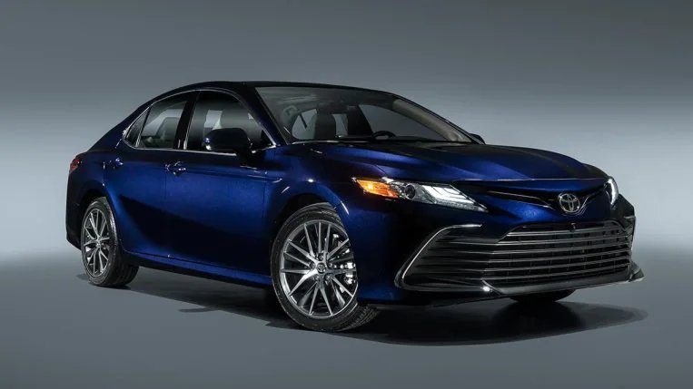 2022 Toyota Camry in blue